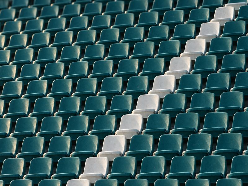 Gradins de stade vides